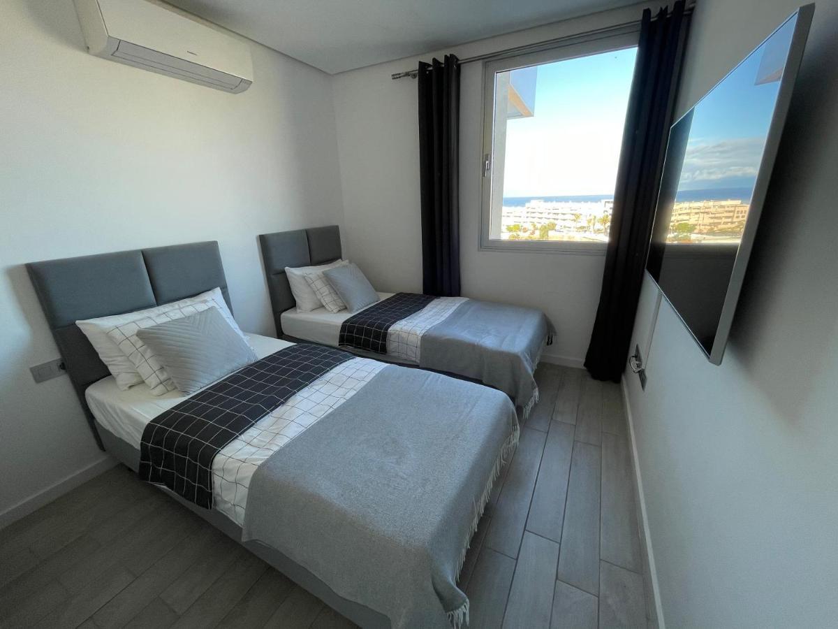 Ocean Garden Sunset Apartment - Heated Swimming Pool Free Wifi Costa Adeje  Exterior photo